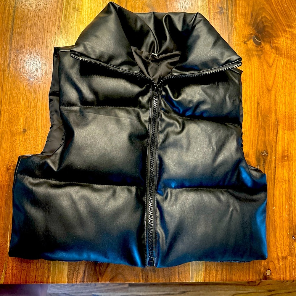Faux Leather Cropped Puffer Vest